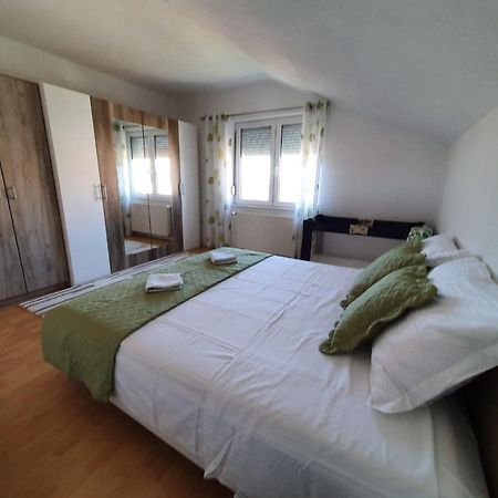 자다르 Apartman Laura 아파트 외부 사진